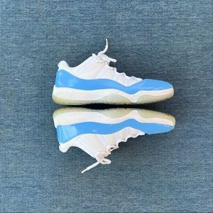 Jordan 11 Low Carolina Blue Size 11.5